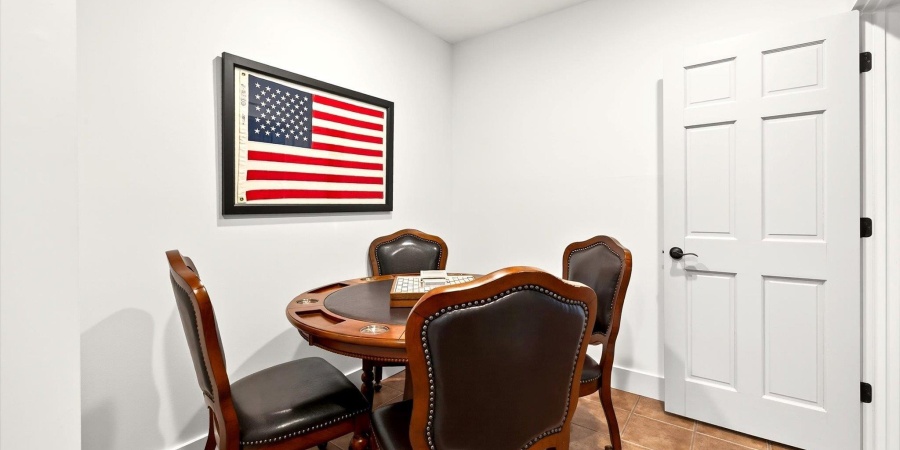 9428 S Harbour Pointe Drive, Bloomington, Indiana 47401,MLS,202545168