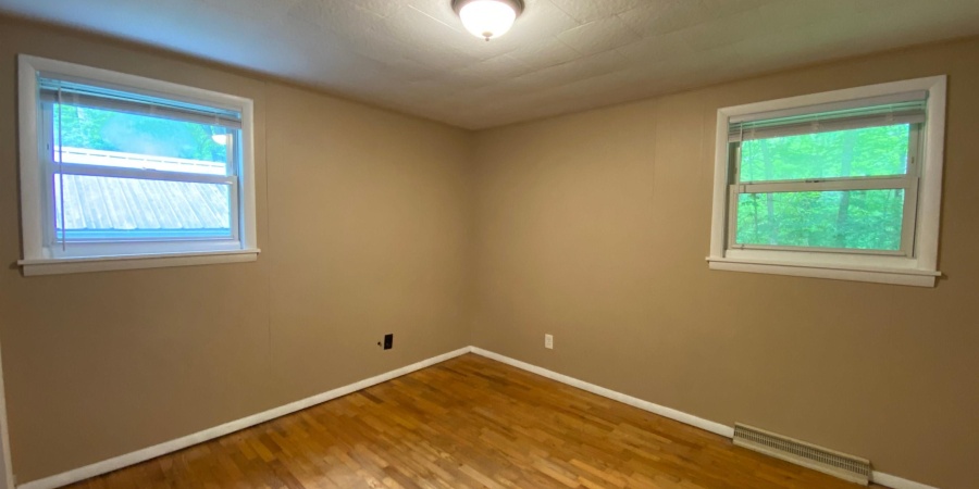 3274 E Moores Pike, Bloomington, Indiana 47401,MLS,202545225