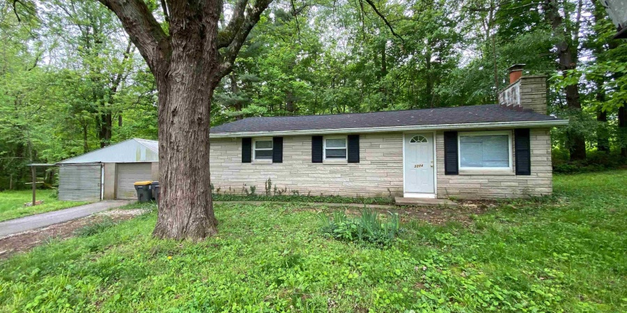 3274 E Moores Pike, Bloomington, Indiana 47401,MLS,202545225