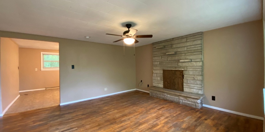 3274 E Moores Pike, Bloomington, Indiana 47401,MLS,202545225