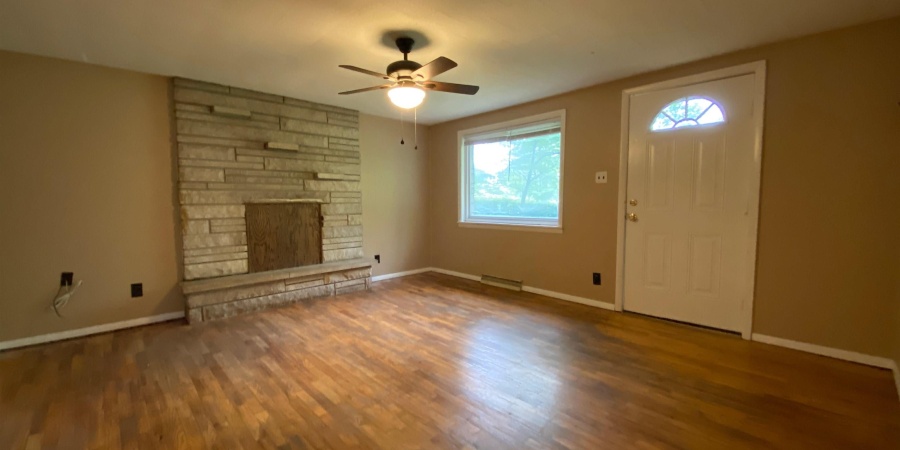 3274 E Moores Pike, Bloomington, Indiana 47401,MLS,202545225