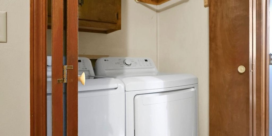 4383 W Meadowvale Drive, Bloomington, Indiana 47404,MLS,202545297