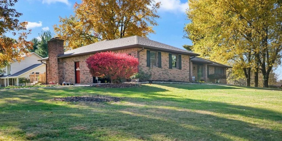 4383 W Meadowvale Drive, Bloomington, Indiana 47404,MLS,202545297