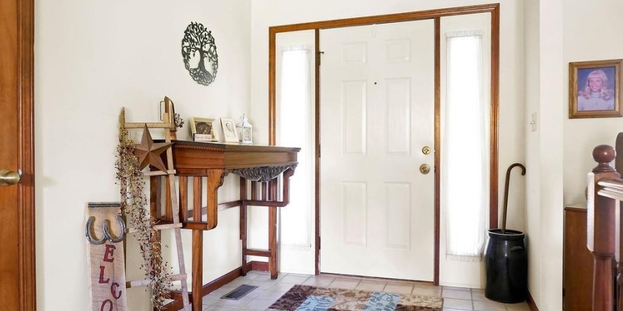 4383 W Meadowvale Drive, Bloomington, Indiana 47404,MLS,202545297