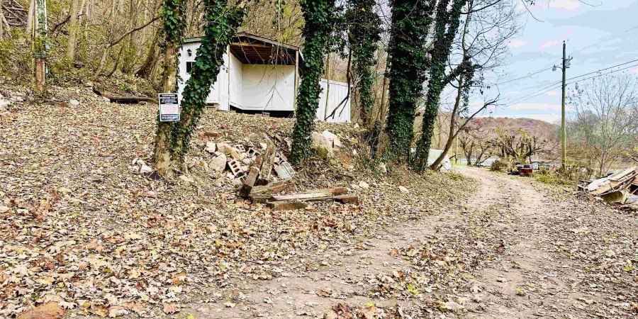 467 Rivervale Cabin Road, Bedford, Indiana 47421-6779,MLS,202545423