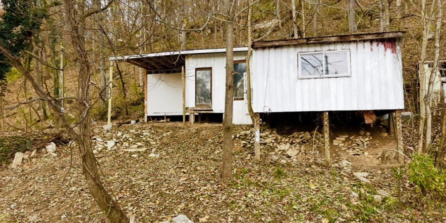 467 Rivervale Cabin Road, Bedford, Indiana 47421-6779,MLS,202545423