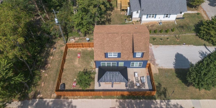 1122 S Fess Avenue, Bloomington, Indiana 47401,MLS,202508838