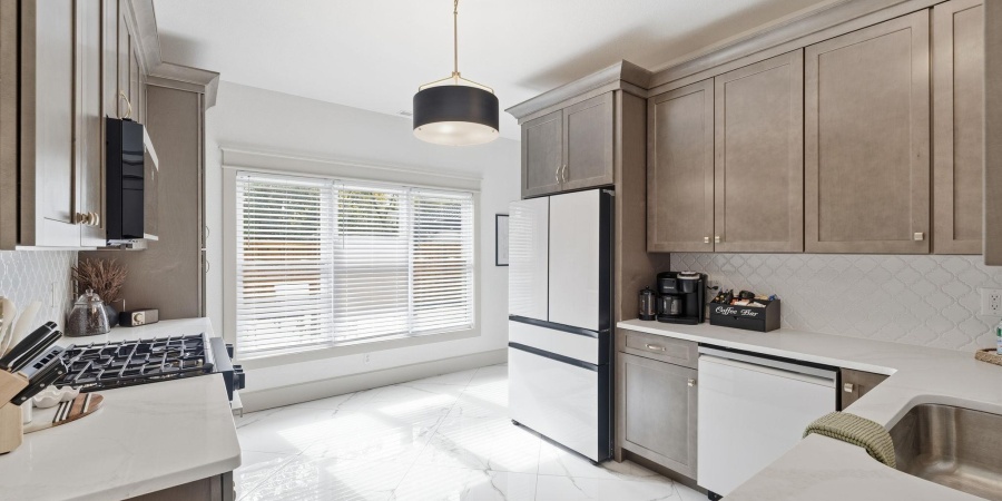 1122 S Fess Avenue, Bloomington, Indiana 47401,MLS,202508838