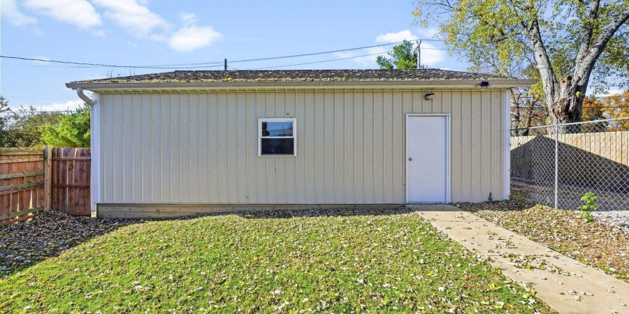 2417 H Street, Bedford, Indiana 47421,MLS,202545449