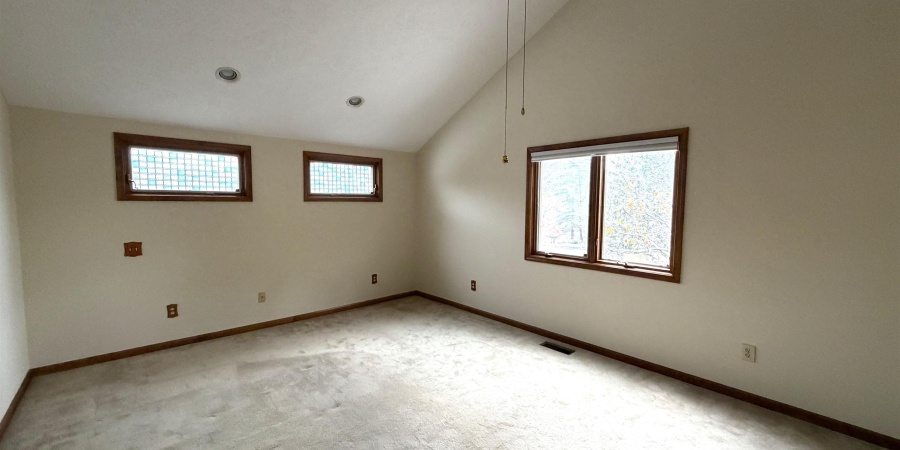 3108 E Charles Court, Bloomington, Indiana 47401-4403,MLS,202545480