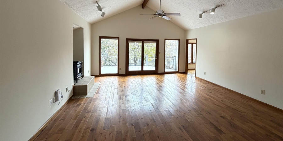 3108 E Charles Court, Bloomington, Indiana 47401-4403,MLS,202545480