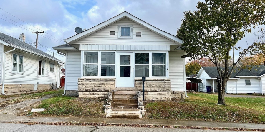 1414 R Street, Bedford, Indiana 47421,MLS,202545488