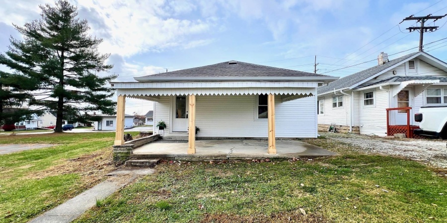 1414 R Street, Bedford, Indiana 47421,MLS,202545488