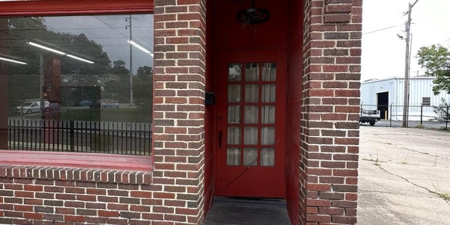 322 W 3rd Street, Bloomington, Indiana 47404,MLS,202545552