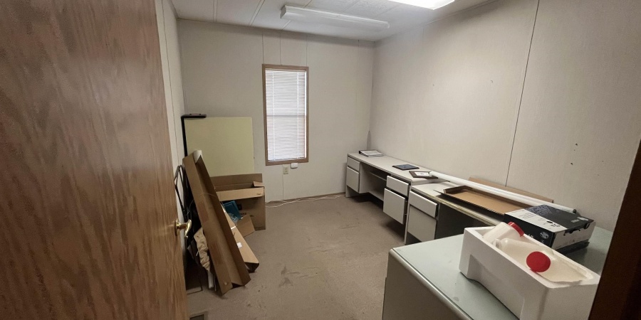 2404 U Street, Bedford, Indiana 47421,MLS,202545553