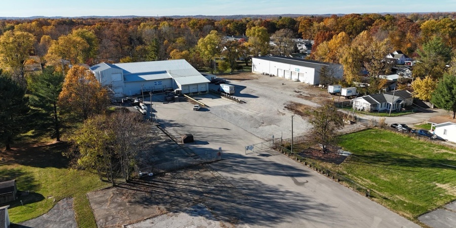 2404 U Street, Bedford, Indiana 47421,MLS,202545553