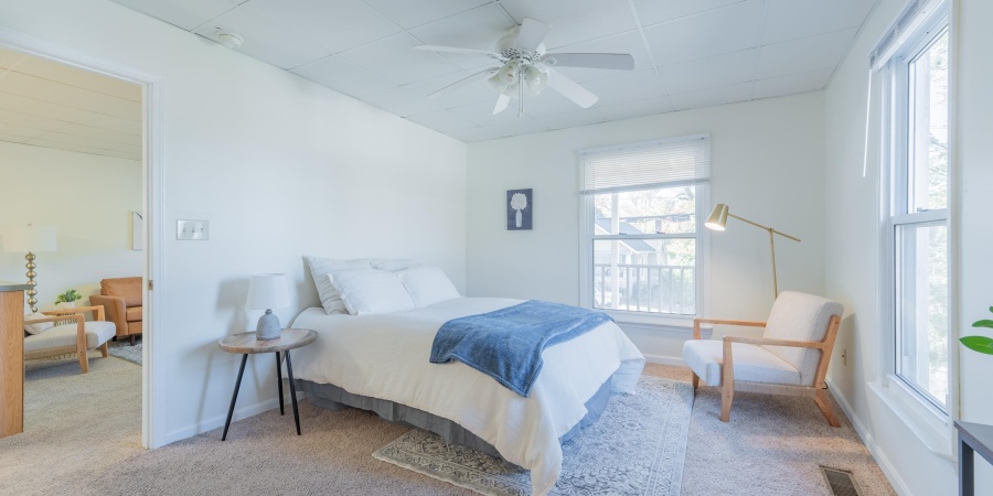 944 N Jackson Street, Bloomington, Indiana 47404-3430,MLS,202545524