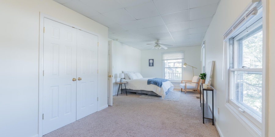 944 N Jackson Street, Bloomington, Indiana 47404-3430,MLS,202545524