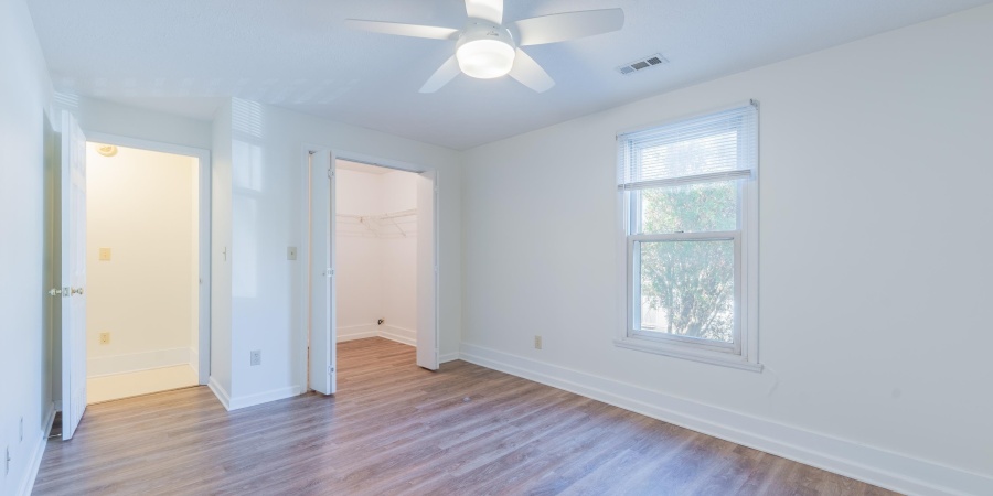 944 N Jackson Street, Bloomington, Indiana 47404-3430,MLS,202545524