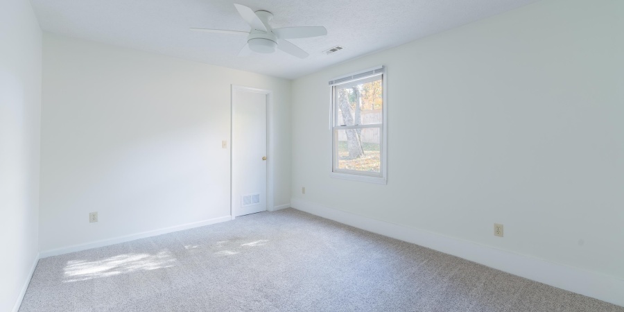 944 N Jackson Street, Bloomington, Indiana 47404-3430,MLS,202545524