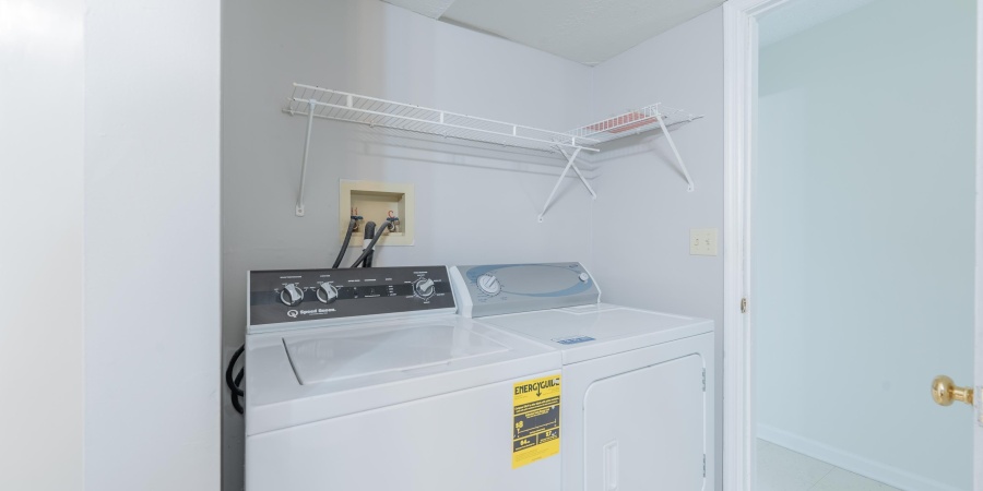 944 N Jackson Street, Bloomington, Indiana 47404-3430,MLS,202545524