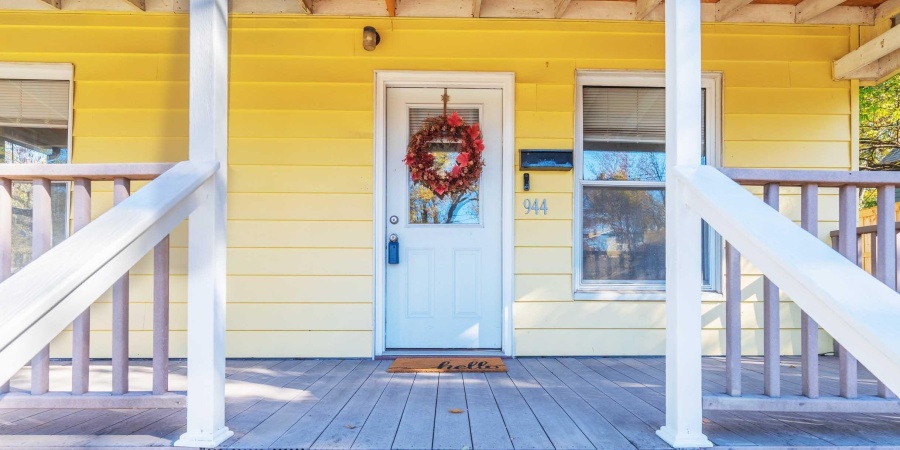 944 N Jackson Street, Bloomington, Indiana 47404-3430,MLS,202545524