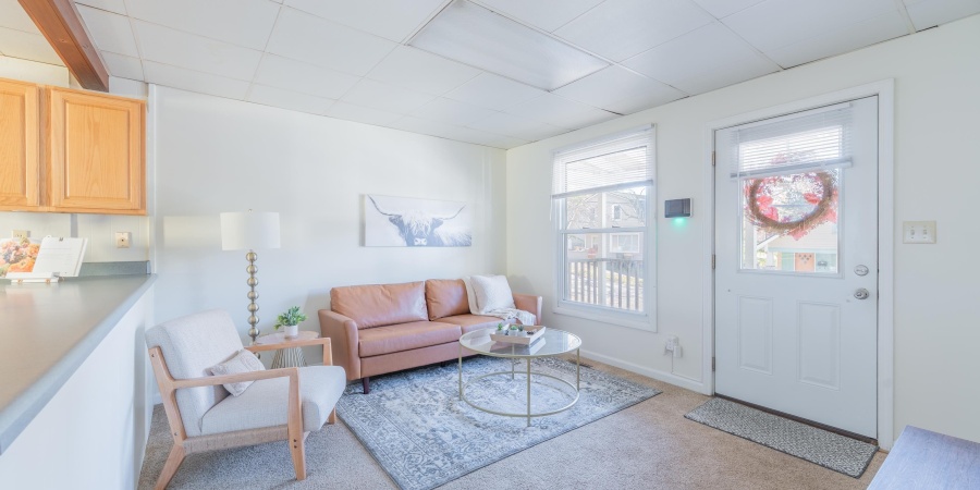 944 N Jackson Street, Bloomington, Indiana 47404-3430,MLS,202545524