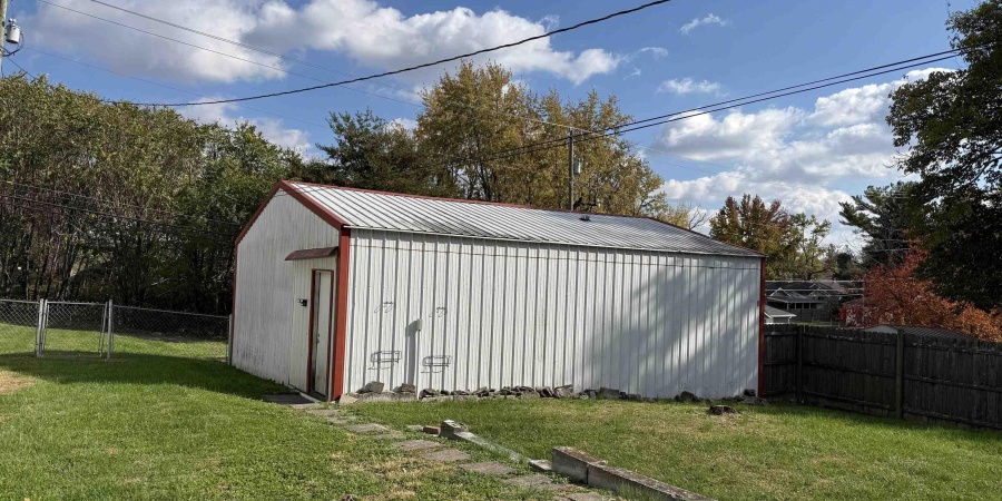 2118 I Street, Bedford, Indiana 47421,MLS,202545594