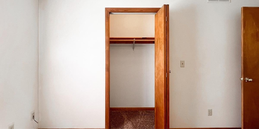 2304 E 8th Street, Bloomington, Indiana 47408,MLS,202545706