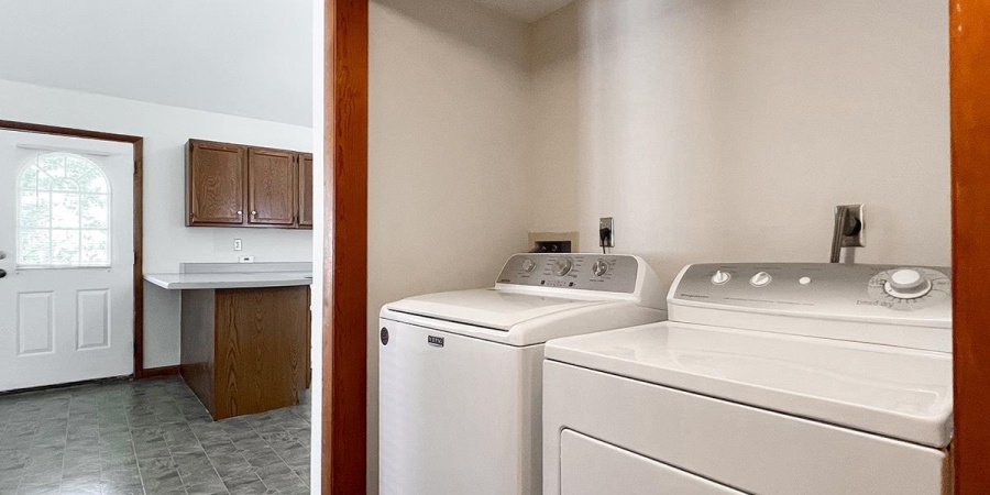 2304 E 8th Street, Bloomington, Indiana 47408,MLS,202545706