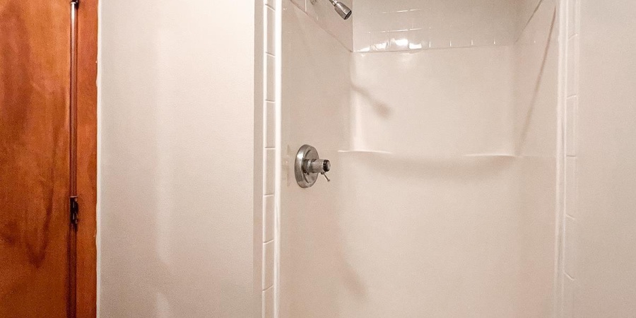 2304 E 8th Street, Bloomington, Indiana 47408,MLS,202545706