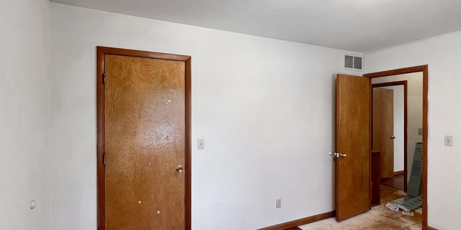 2304 E 8th Street, Bloomington, Indiana 47408,MLS,202545706