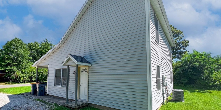 2304 E 8th Street, Bloomington, Indiana 47408,MLS,202545706