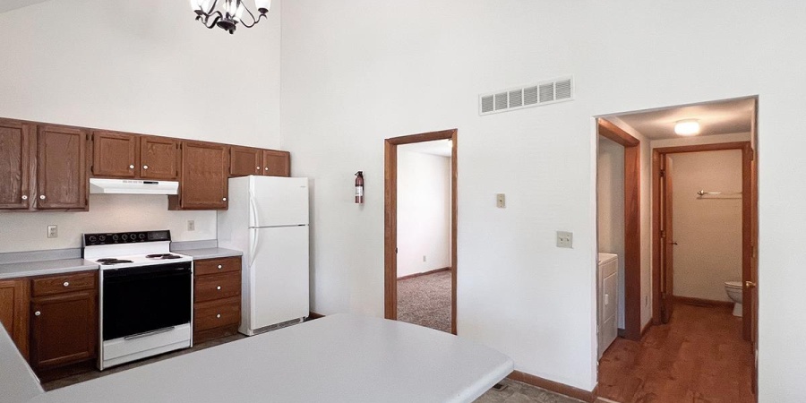 2304 E 8th Street, Bloomington, Indiana 47408,MLS,202545706