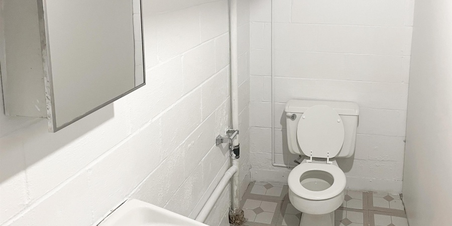 230 S Hillsdale Drive, Bloomington, Indiana 47408,MLS,202545713