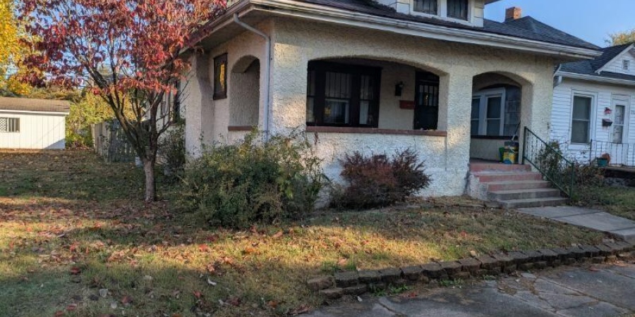 2004 2Nd Avenue, Terre Haute, Indiana 47807-1737,MLS,202545689