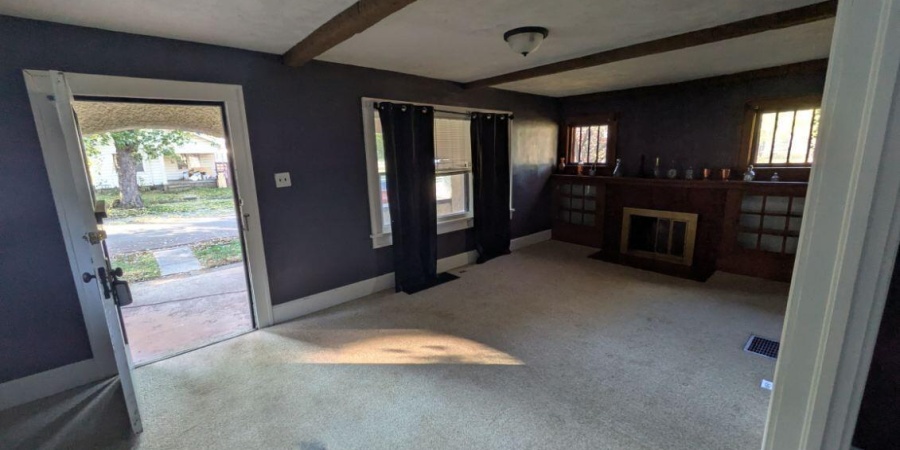 2004 2Nd Avenue, Terre Haute, Indiana 47807-1737,MLS,202545689