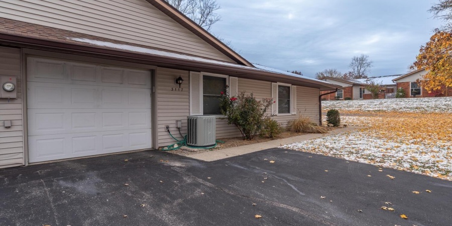 3117 S Westminster Way, Bloomington, Indiana 47401-8854,MLS,202545723