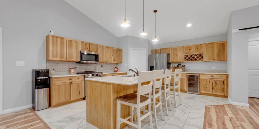 7227 W Mustang Drive, Ellettsville, Indiana 47429,MLS,202545747