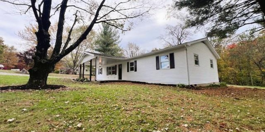 50 S Acres Drive, Mitchell, Indiana 47446,MLS,202545764