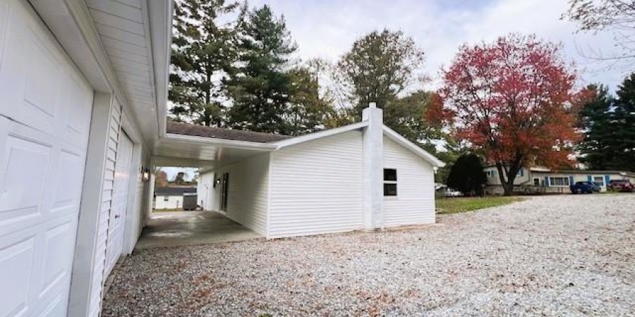 50 S Acres Drive, Mitchell, Indiana 47446,MLS,202545764