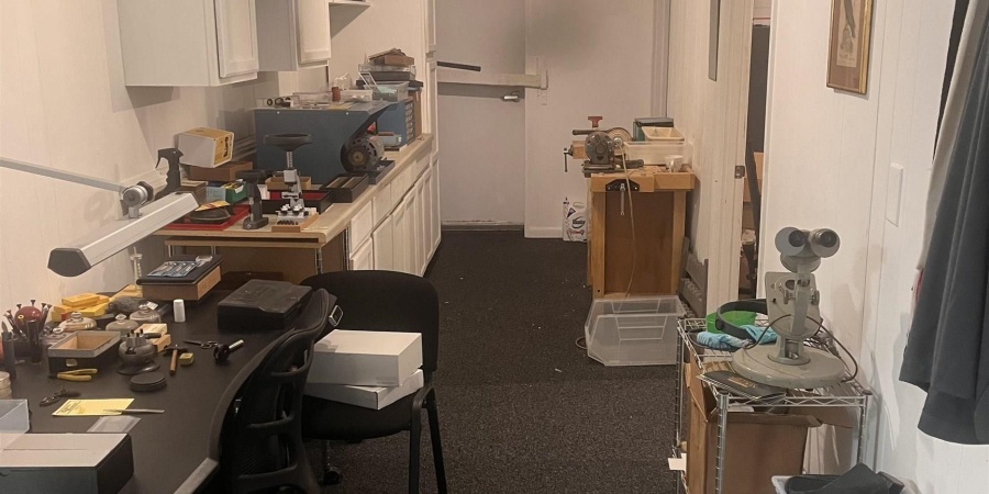 207-209 N Sale Street, Ellettsville, Indiana 47429,MLS,202545822