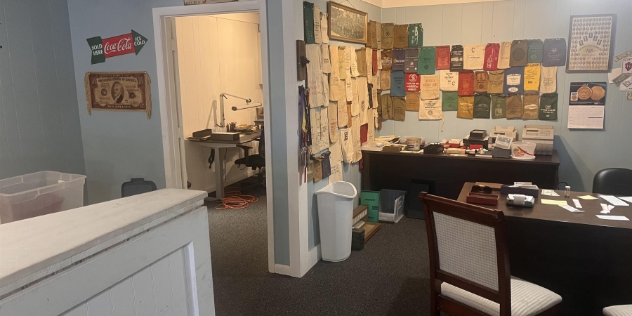 207-209 N Sale Street, Ellettsville, Indiana 47429,MLS,202545822