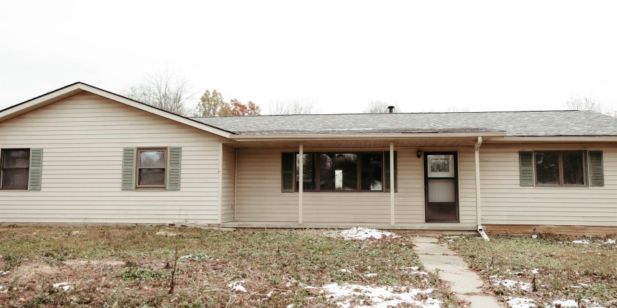 3939 W Woodhaven Drive, Bloomington, Indiana 47403,MLS,202545877