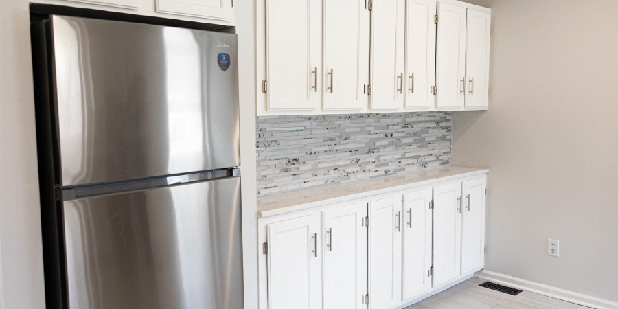 3939 W Woodhaven Drive, Bloomington, Indiana 47403,MLS,202545877