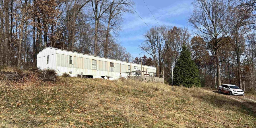 11077 E Rader Lane, Solsberry, Indiana 47459,MLS,202545880