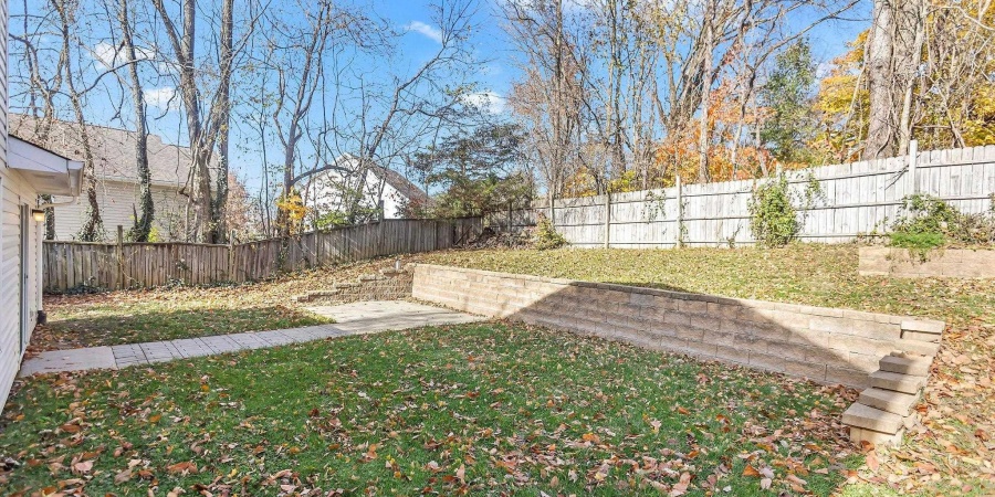 1136 W Pine Meadows Drive, Bloomington, Indiana 47403-3730,MLS,202545928