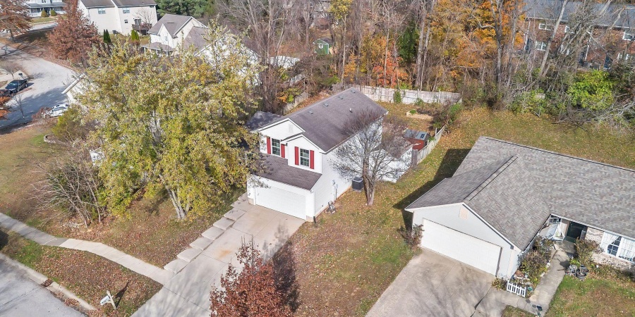 1136 W Pine Meadows Drive, Bloomington, Indiana 47403-3730,MLS,202545928