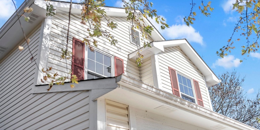 1136 W Pine Meadows Drive, Bloomington, Indiana 47403-3730,MLS,202545928