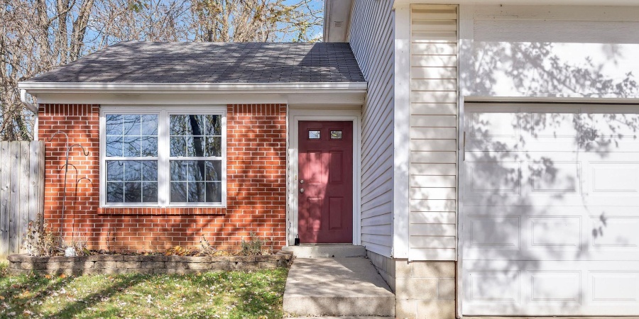 1136 W Pine Meadows Drive, Bloomington, Indiana 47403-3730,MLS,202545928